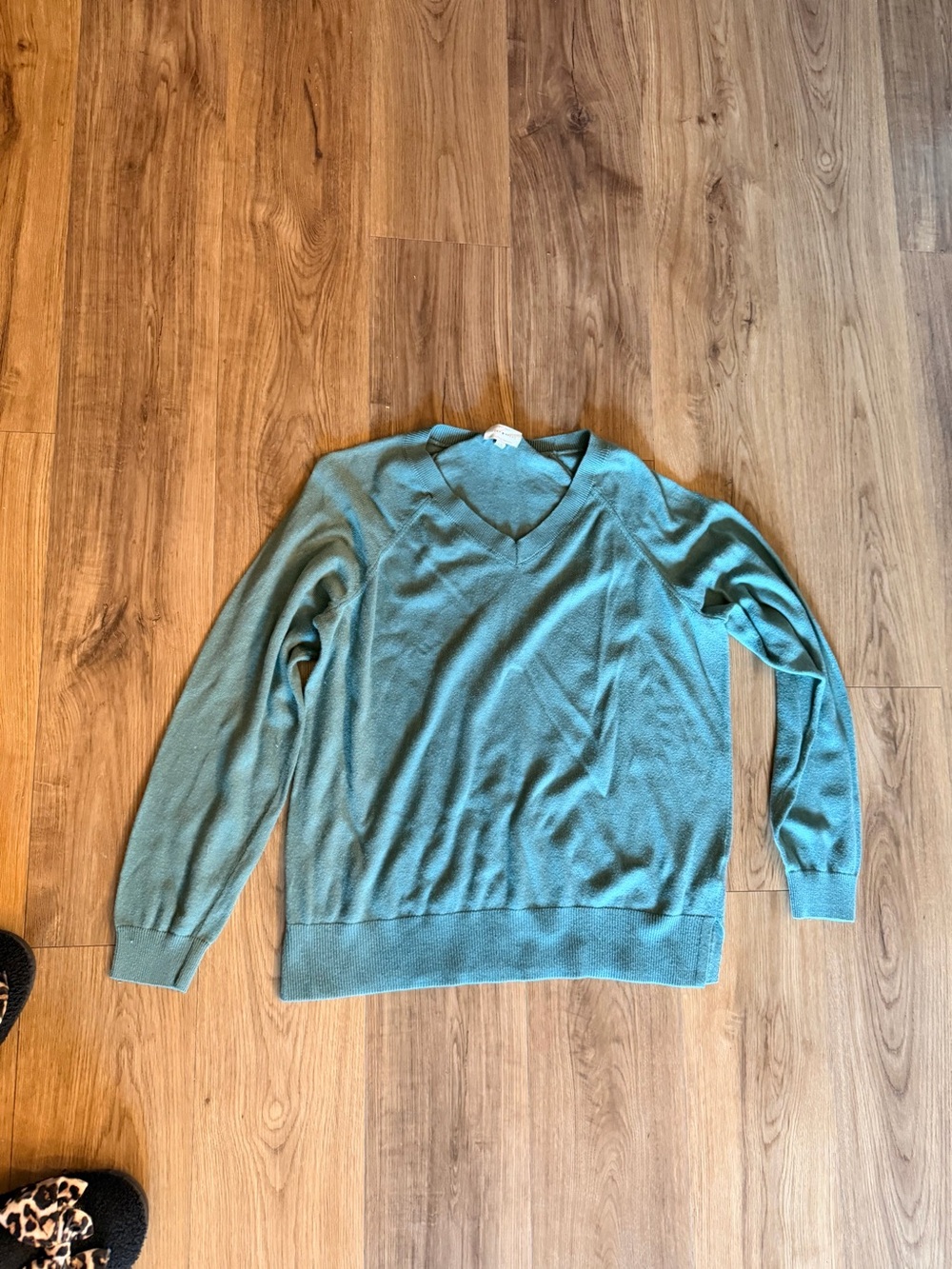 Lucky Brand WoMen's V-Neck Sweater in Teal Green